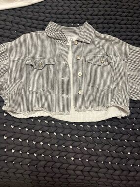 Princess Polly Cropped Button Jacket - Black & White